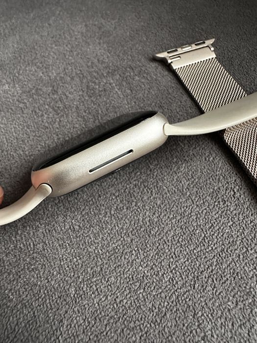 Apple Watch Series 9 41mm Starlight + Bransoleta UNIQ Mesh | Zestaw
