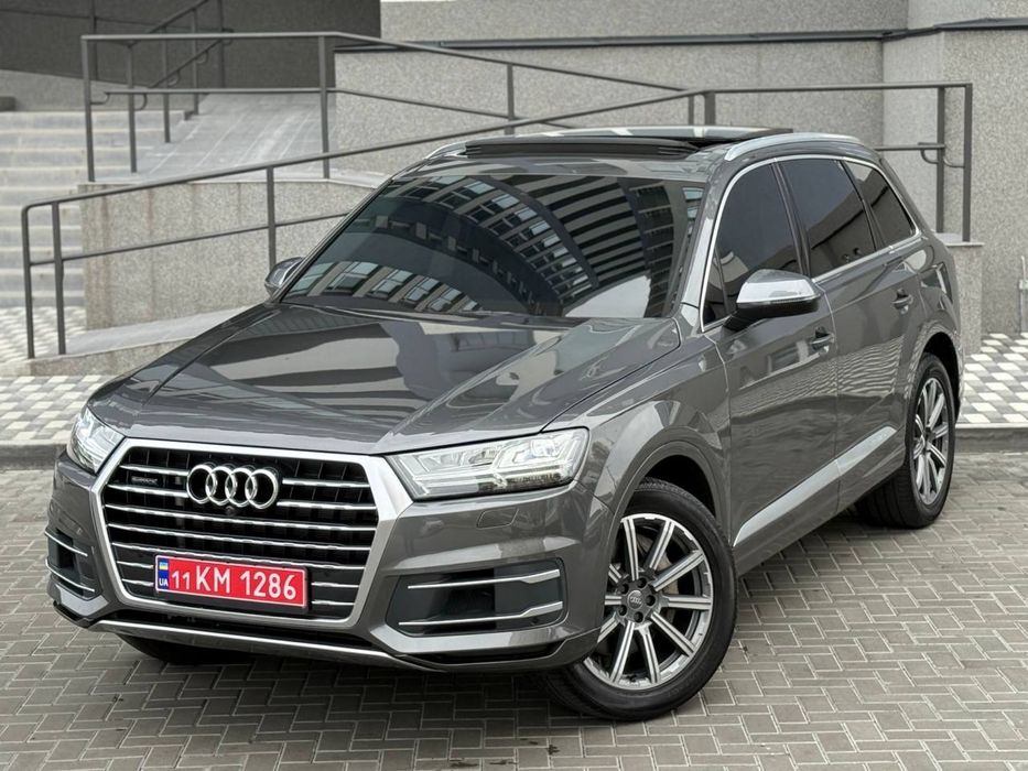 Ауді Q7 2019 рік