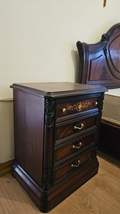 Mesa cabeceira madeira