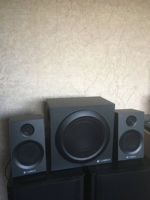 Акустична система Logitech z333 Multimedia Speakers S-00142 Колонки
