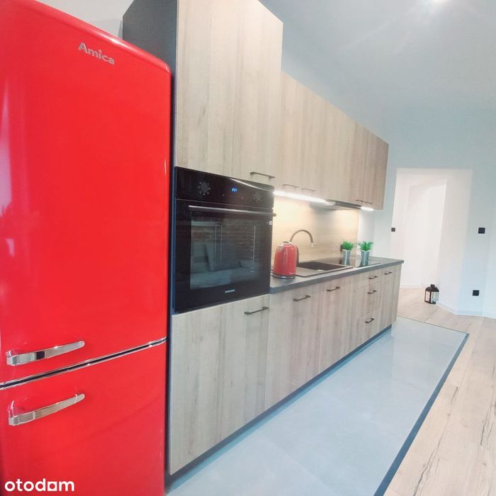REYMONTA 5. Apartament niedaleko Uniwersytetu. Prywatny parking.