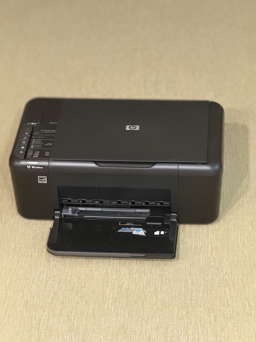 Impressora Multifunções HP Deskjet F4580 Wi-Fi (Impressora / Scanner / Copiadora).