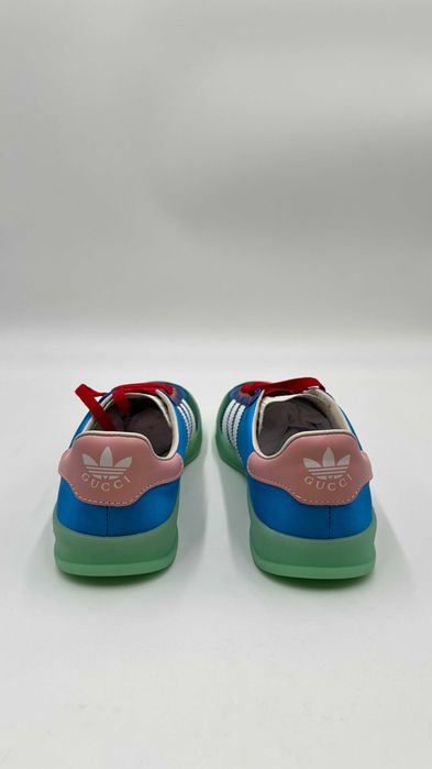 Sapatilhas adidas x Gucci Gazelle Azul Claro Tamanho 40 Novas