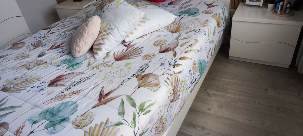 Quarto completo branco