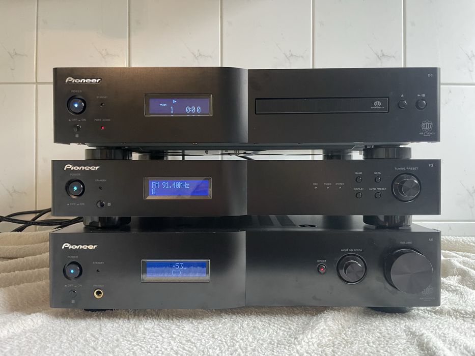PIONEER HI-END - 2 generacja  — A-A6-J, F-F3-J, PD-D6MK2-K SACD Player