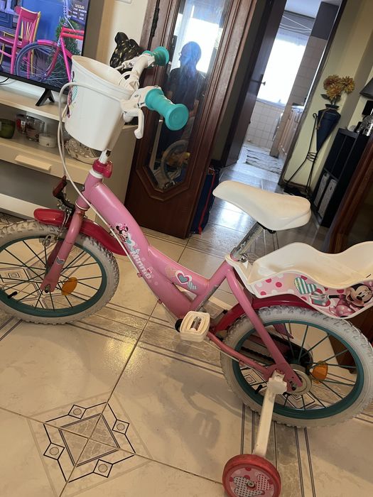 Bicicleta infantil femenina (com rodinhas)
