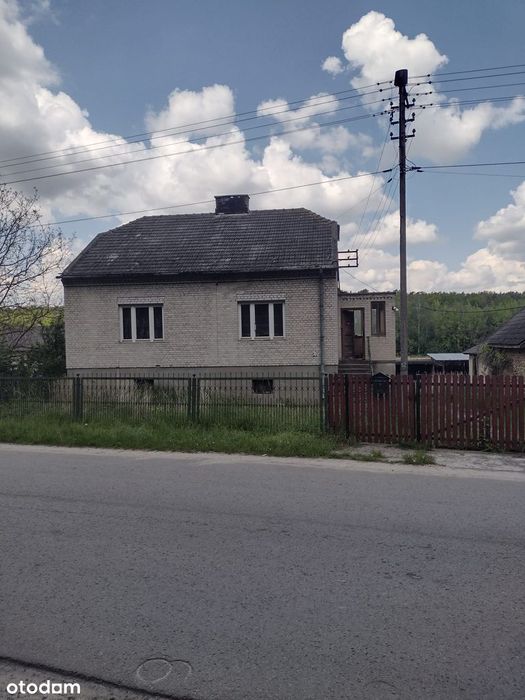 Siedlisko z potencjałem. Dom 84 m²+ działka 1700 m² Smyków k. Ćmielowa