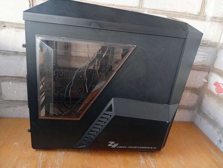 Корпус системного блока Zalman Z11 Plus с вентиляторами