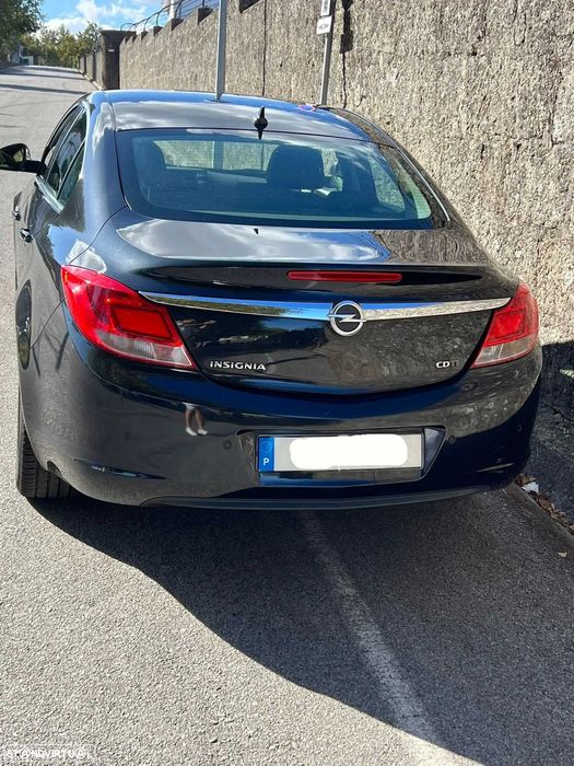 OPel Insignia Sedan