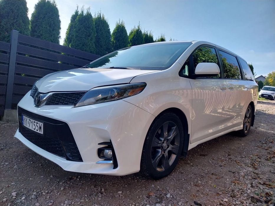 Toyota Sienna