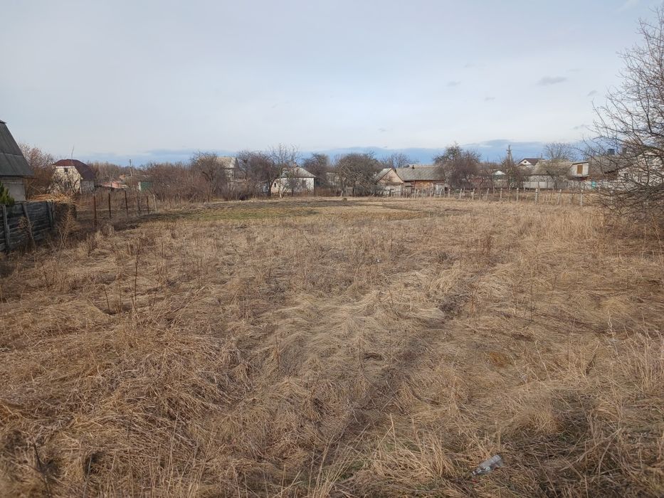 Продам  землю под застройку , 10 соток Пивци