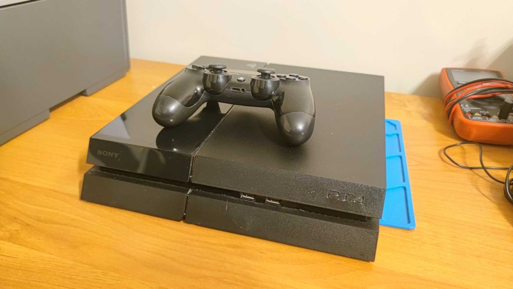 Konsola PS4 500GB + PAD + 4GRY Bydgoszcz • OLX.pl