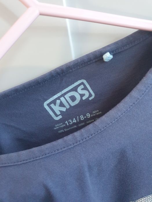 Niebieska bluzka z długim rękawem gwiazdka cekiny Kids 128 134