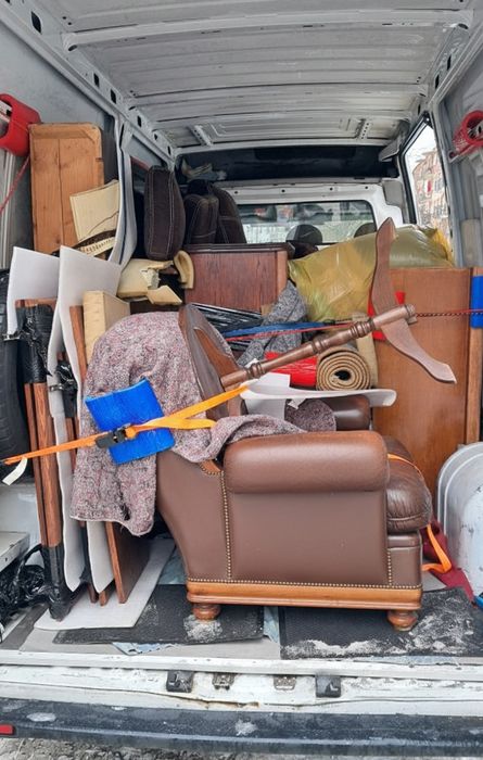 Przeprowadzki Transport Mebli Usługi Transportowe TANIO Taxi Bagażowe