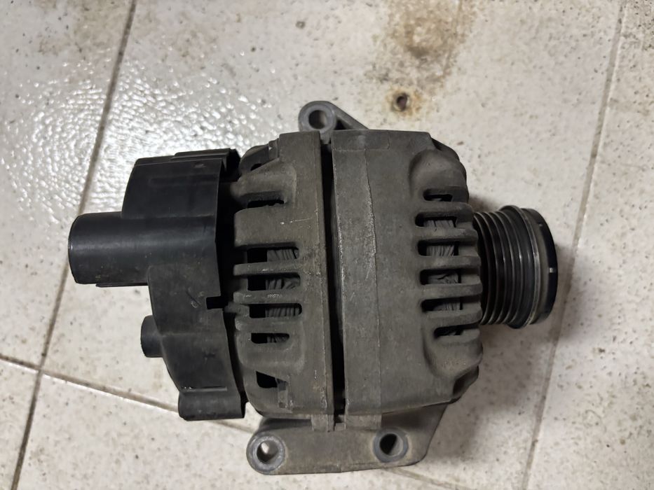 Alternador Opel / GM Valeo 90A