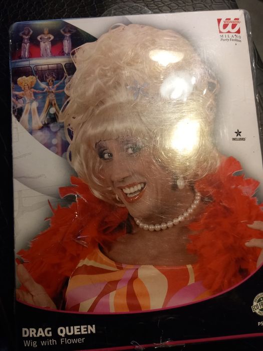 Peruka blond  DRAG QUEEN