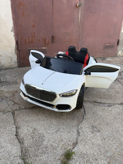 Продам дитячий електромобіль