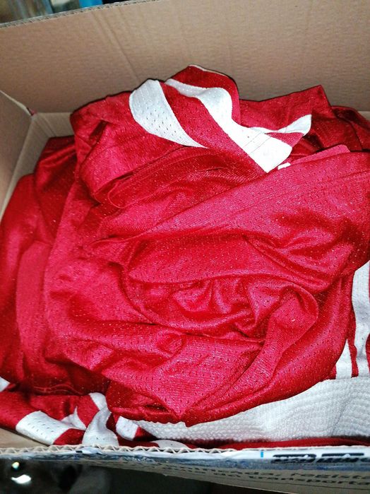 Calções de box  da marca Adidas a venda de garagem 5€