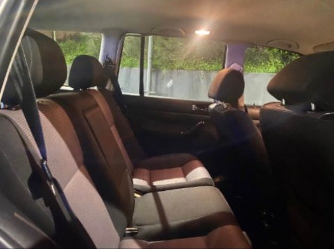 Volkswagen golf 1.4 variant versão 25 Anos