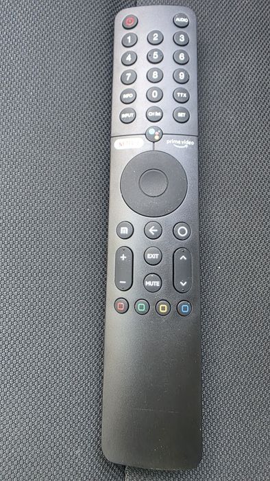 COMANDO XIAOMI sem precisar de configurar nada.    FICA A TRABALHAR  ASSIM  QUE  MERTER AS  PILHAS