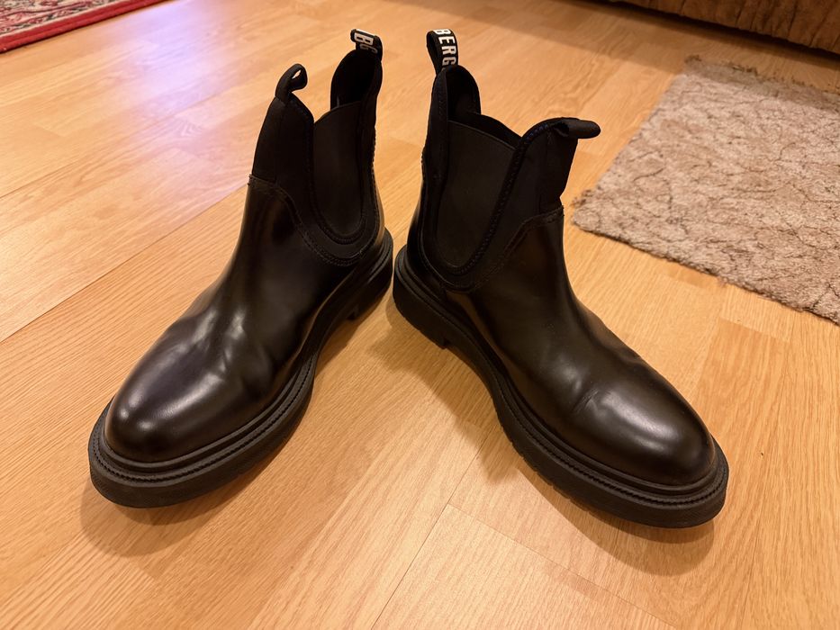 Продам чоловічі Челсі Bikkembergs