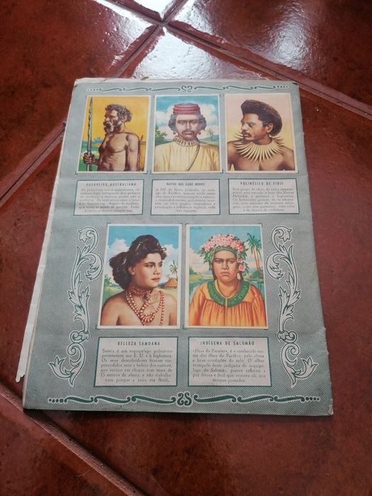 Caderneta Raças Humanas