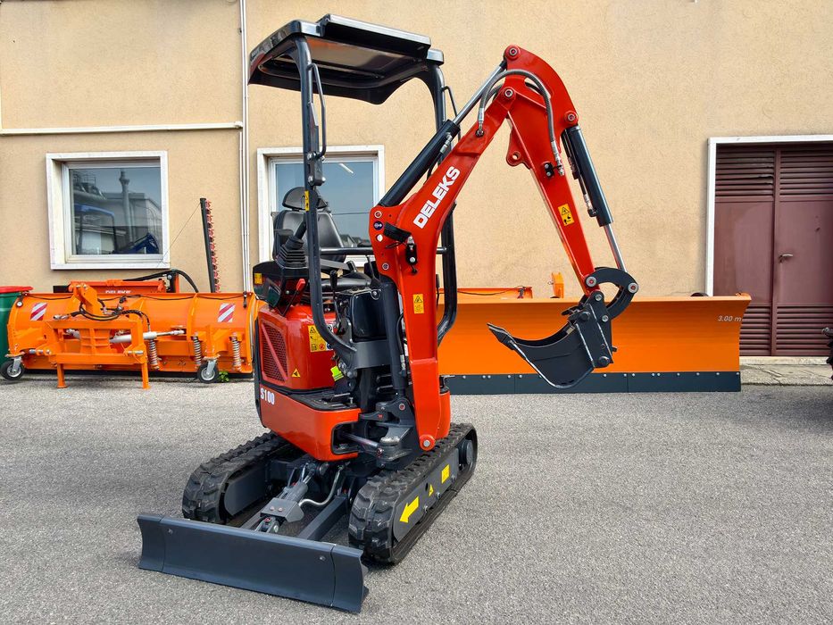 Miniescavadora / Minigiratoria de rastros 1Ton. Kubota + Engate Rápido S30 cauda zero