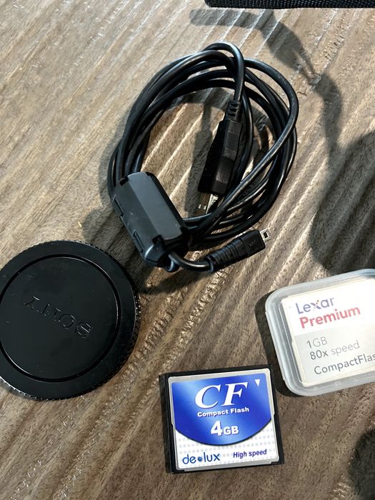 Sony Alpha 100 em bom estado