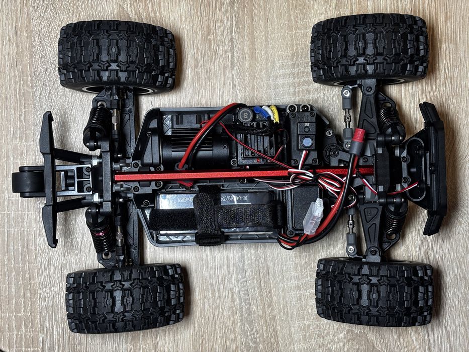 НОВА Радіокерована машинка MJX 14208 з 3s акумулятором 1/14: 5 999