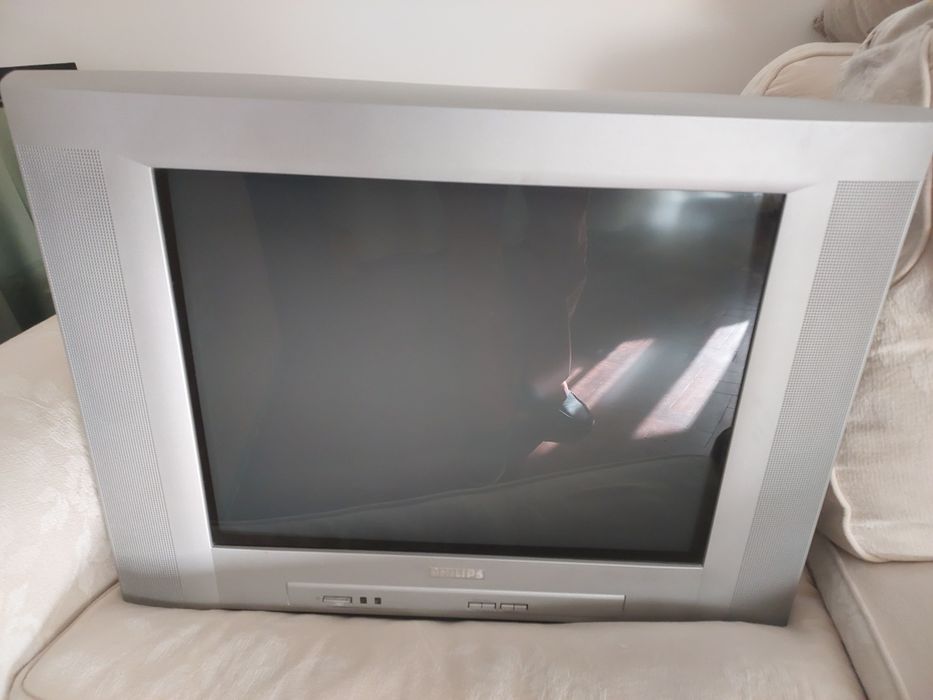 Tv Philips como nova