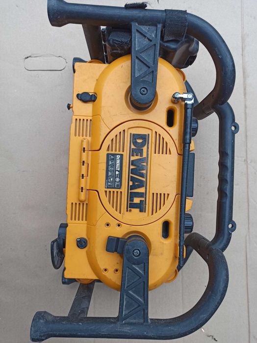 Radio budowlane warsztatowe DEWALT stan nieznany