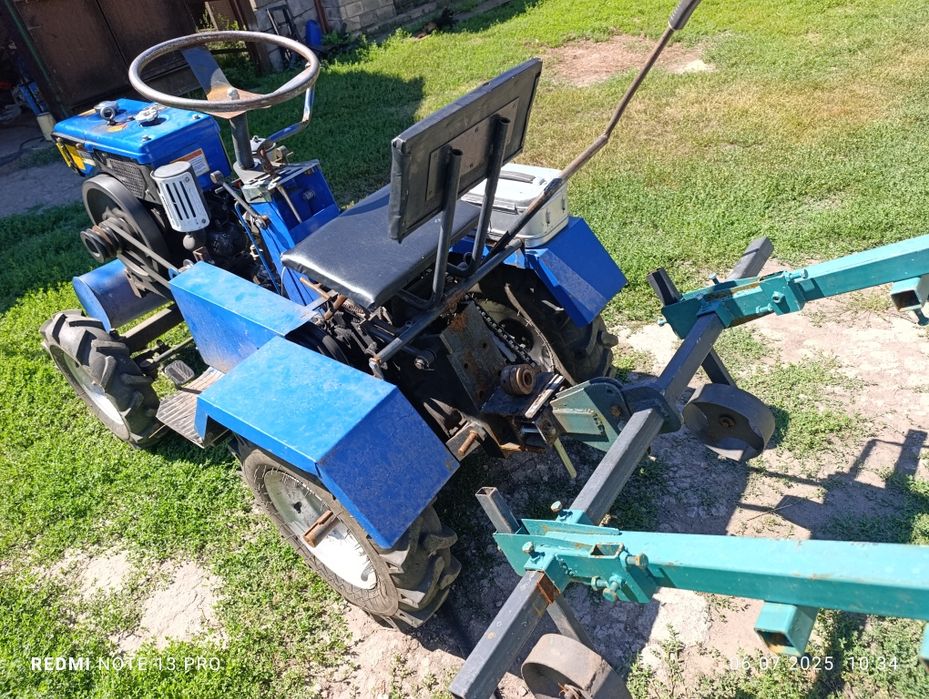 Продам мини трактор