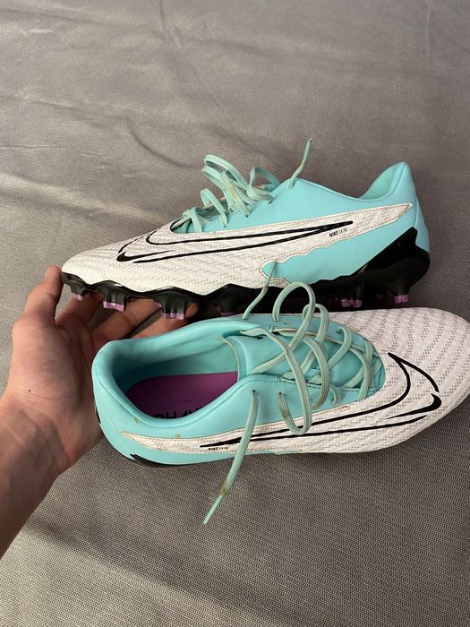 Бутси Nike Phantom GX Academy MG.