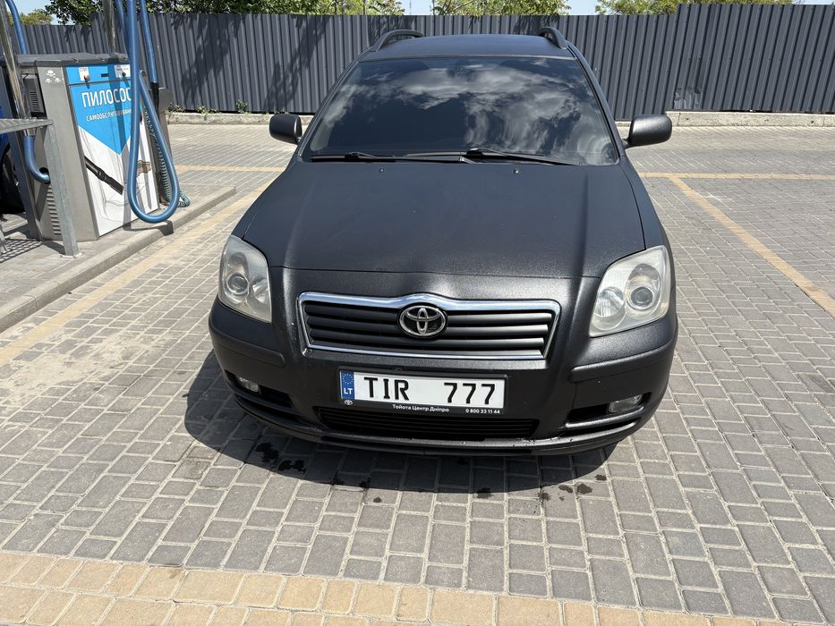 Toyota Avensis 2003