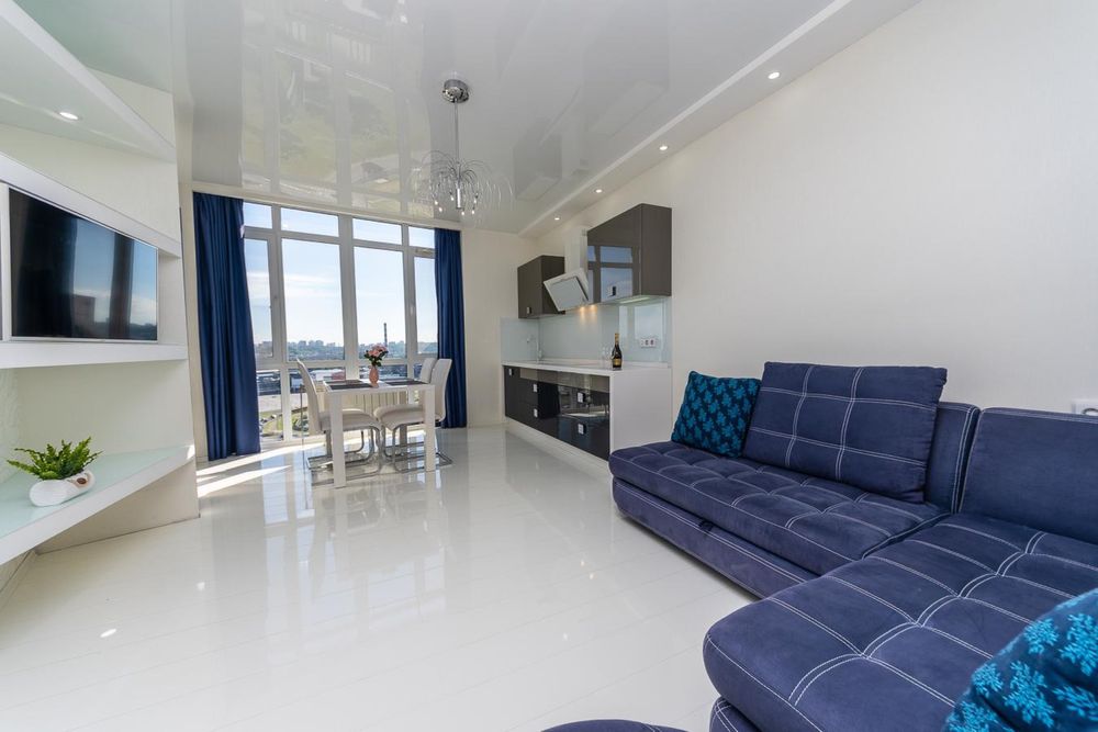 Стильные апартаменты на берегу Днепра . Оболонь