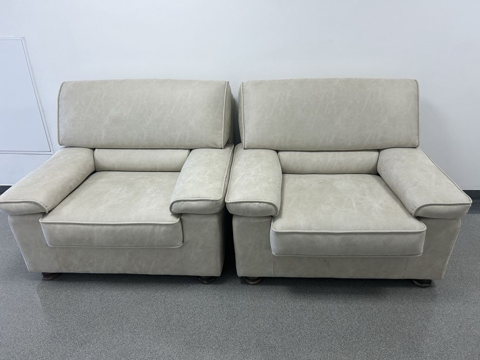 Комплект меблів (диван, крісло - 2 шт.)