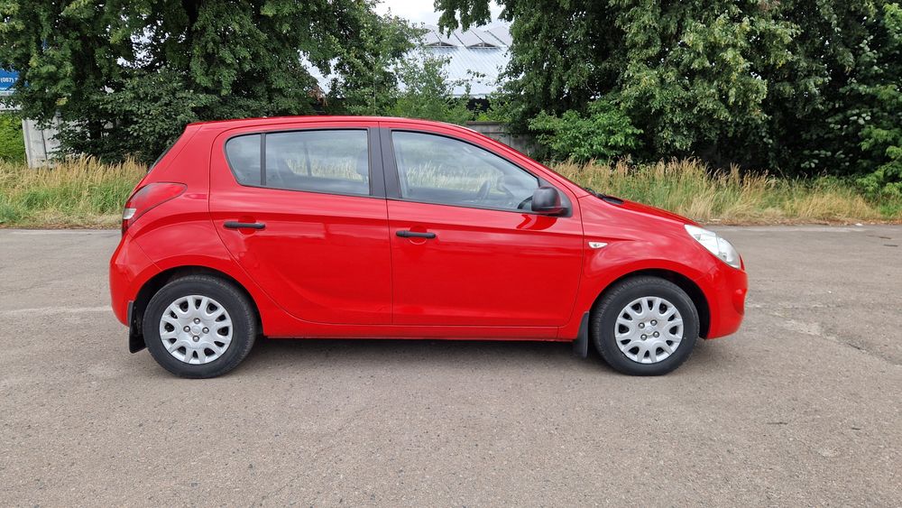 Hyundai i20 2009 VIN MALBB51SP9M042101 фото оголошення 13 з 24