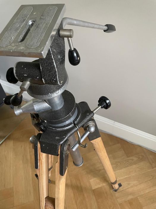 Stojak geodezyjny statyw podstawa lampa trónóg Loft