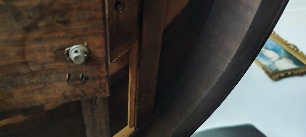 Mesa de jantar e 4 cadeiras