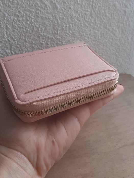 Carteira rosa pequena