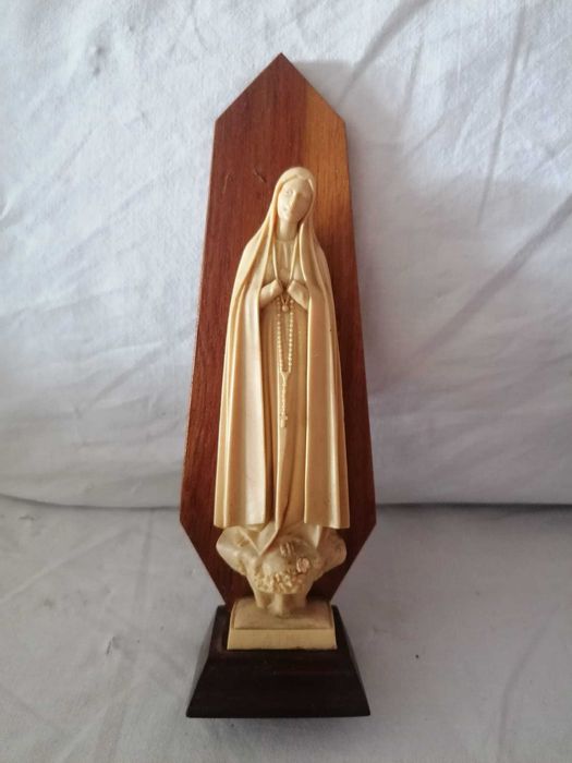Vários artigos arte Sacra (Ler anúncio)