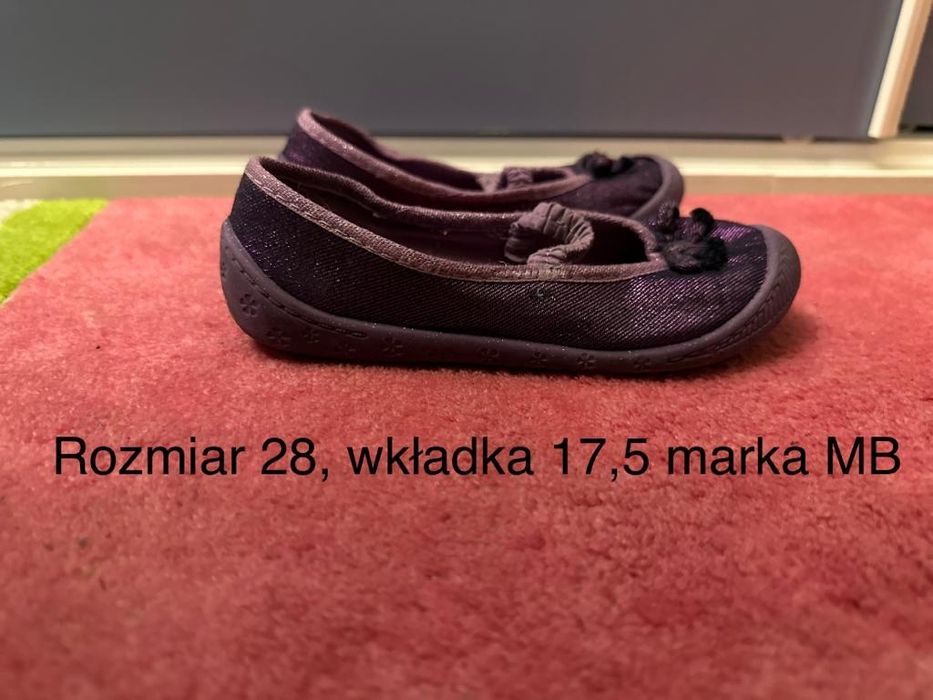 Kapcie balerinki z materiału do przedszkola, szkoły fioletowe dla dzie