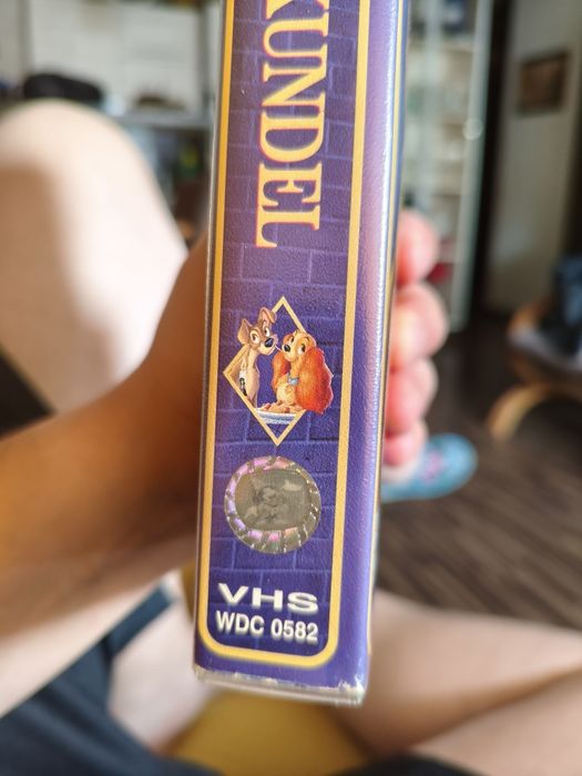Kaseta VHS Zakochany Kundel Disneya