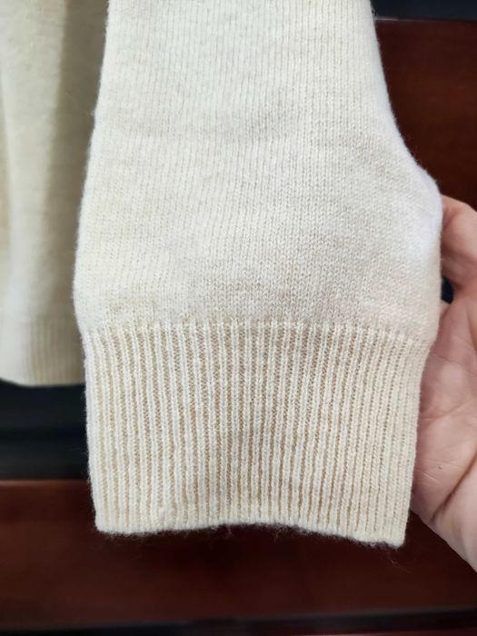 Sweter damski moda