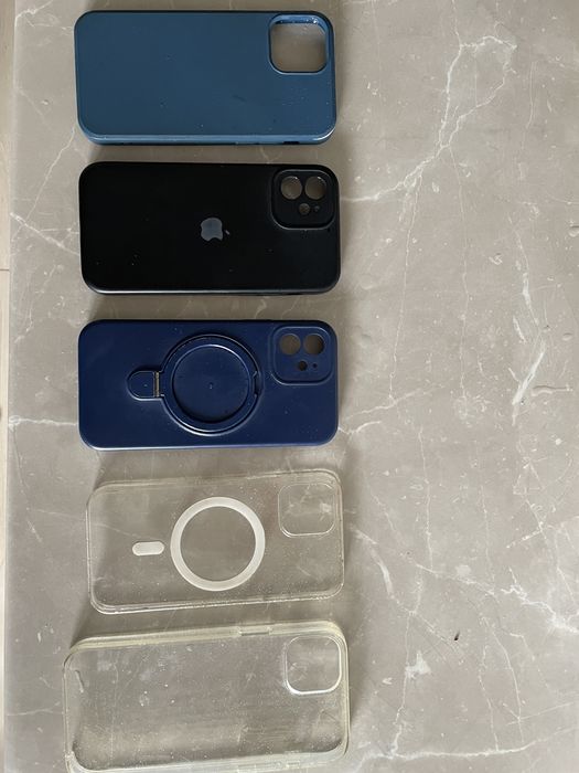 Продам чехол бампер на aйфон 12 в хорошем состоянии