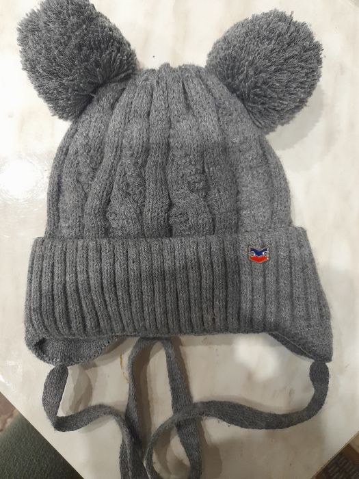 Продам дитячу  зимову шапочку