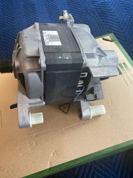 Silnik do prlalki MCA 52/64-148/ALD10- INDESIT