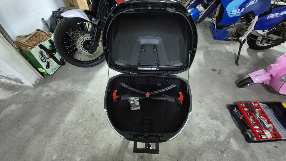 Top case Shad 58x