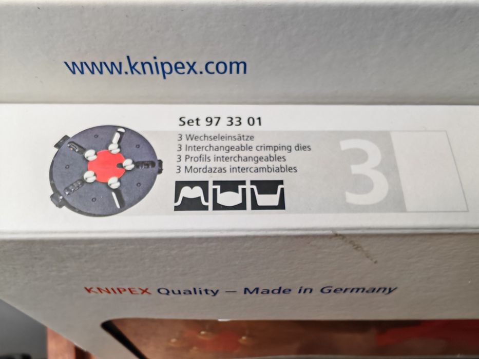 KNIPEX 97 33 02 Szczypce z magazynkiem 5 matryc 
SZCZYPCE DO