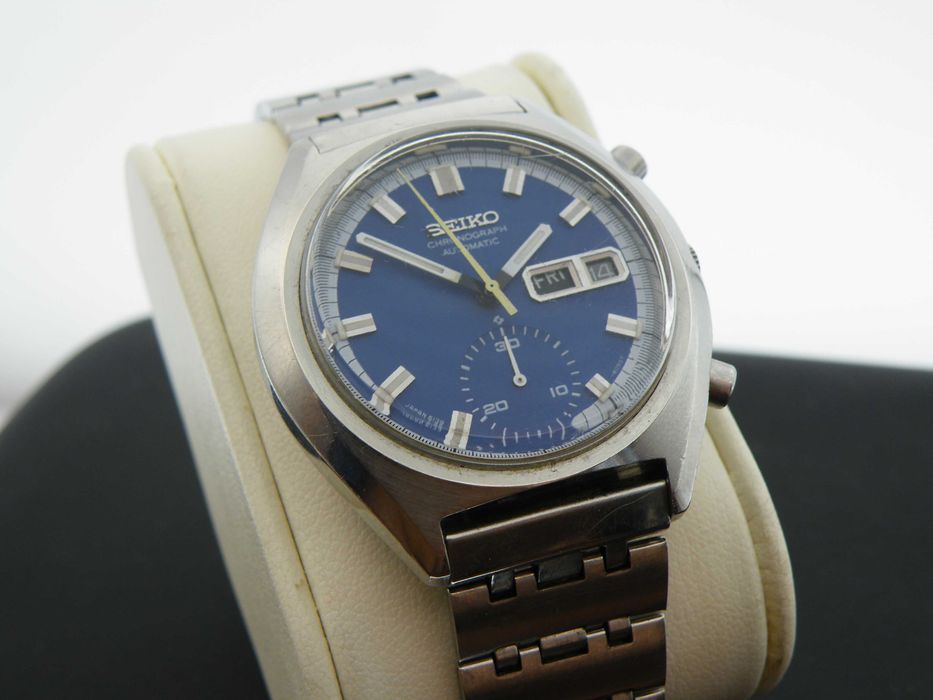 Seiko Chronograph Vintage w Stali z Niebieską Tarczą
